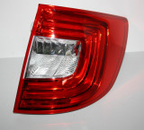 OEM 3T9945096A Zadní LED světlo pravé Škoda Superb 2 Facelift