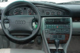 AUDI-A6-C4-A4-5-1994-12-1998-interier-s-OEM-autoradiem