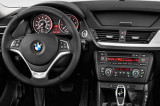 BMW-X1-E84-2009-2015-interier