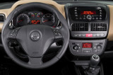 Opel-Combo-2012-interier