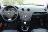FORD-Fiesta-JD3-10-2005-08-2008-interier-s-OEM-autoradiem