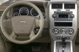 JEEP-Patriot-Compass-2007-2008-interier