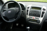 KIA-Ceed-I-12-2006-4-2010-interier