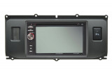 Ramecek-autoradia-2DIN-Land-Rover-Evoque-s-instalovanou-navigaci