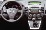 Mazda-5-06-07-interier