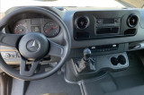 Mercedes-Sprinter-18-interier-s-OEM-autoradiem