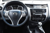 Nissan-Navara-15-detail-interieru