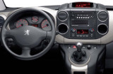 PEUGEOT-Partner-interier-s-OEM-autoradiem