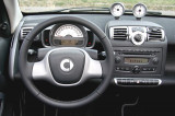 SMART-Fortwo-2-07-8-10-interier