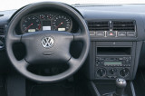 VW-Golf-IV-A4-1J1-8-1997-6-2005-interier
