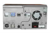 Pioneer-AVIC-D3-zadni-strana