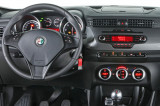 Alfa-Romeo-Giulietta-interier