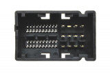 Informacni-adapter-pro-Jeep-Renegade-detail-konektoru