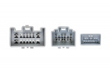 Informacni-adapter-pro-Volvo-V70-XC70-detail-konektoru