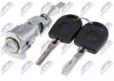 107837167GH 1K5800375BF,VLOŽKA ZÁMKU DVEŘÍ VW GOLF V JETTA 2005, 