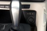 iPod-adapter-BMW-s-AUX-vstupem-umisteni-v-automobilu (2)