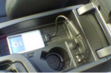 iPod-adapter-BMW-s-AUX-vstupem-umisteni-v-automobilu (4)